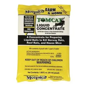 TOMCAT® Liquid Concentrate, 8 count pouches.