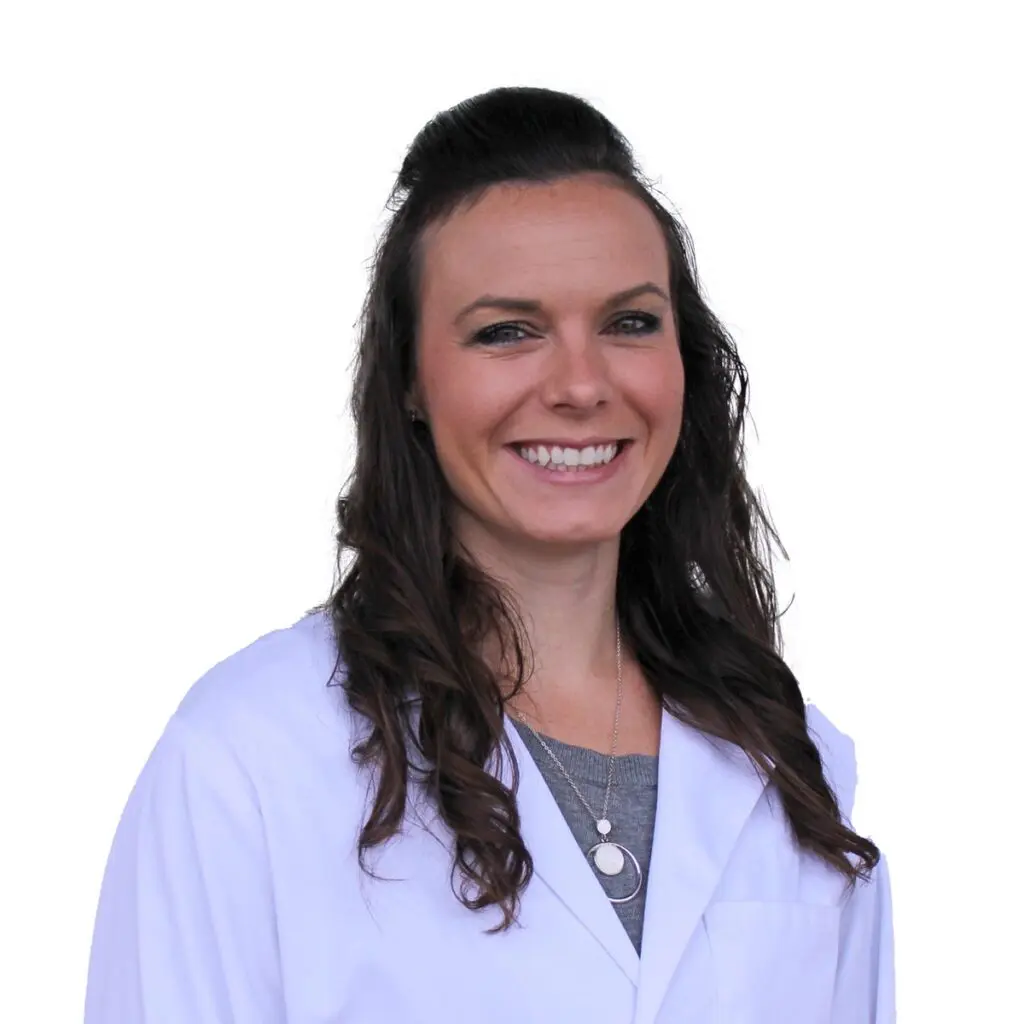 Sophia Ahrens, certified pharmacy technician at Leedstone for animal health.